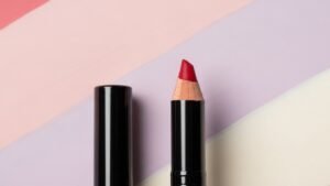 lip liner