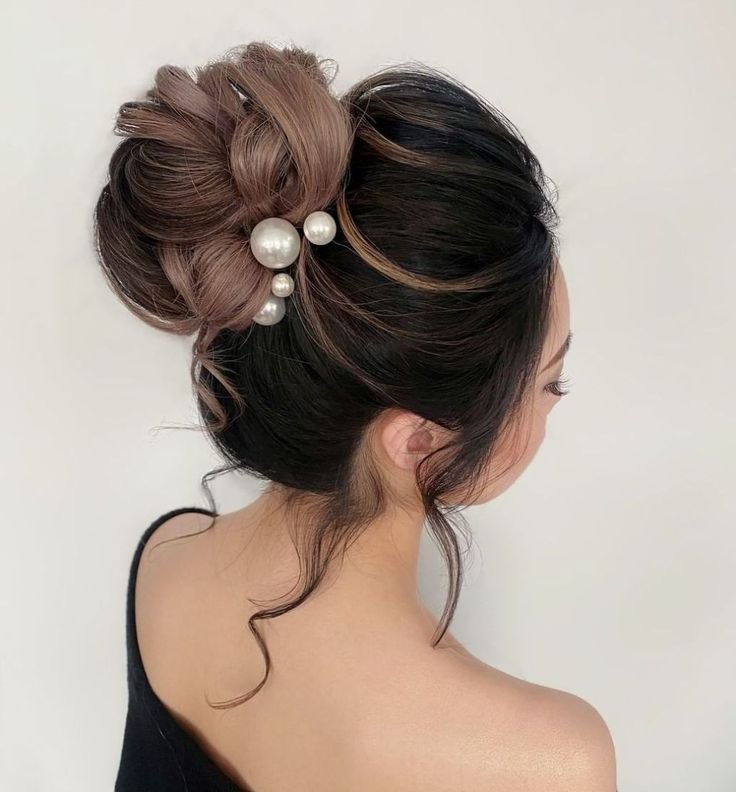 50 Updos for Long Hair to Suit Any Occasion - Hair Adviser