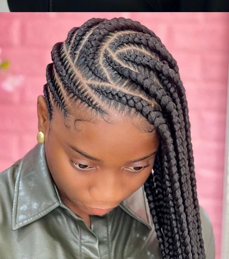 Diagonal-Cornrows-into-a-Side-Ponytail