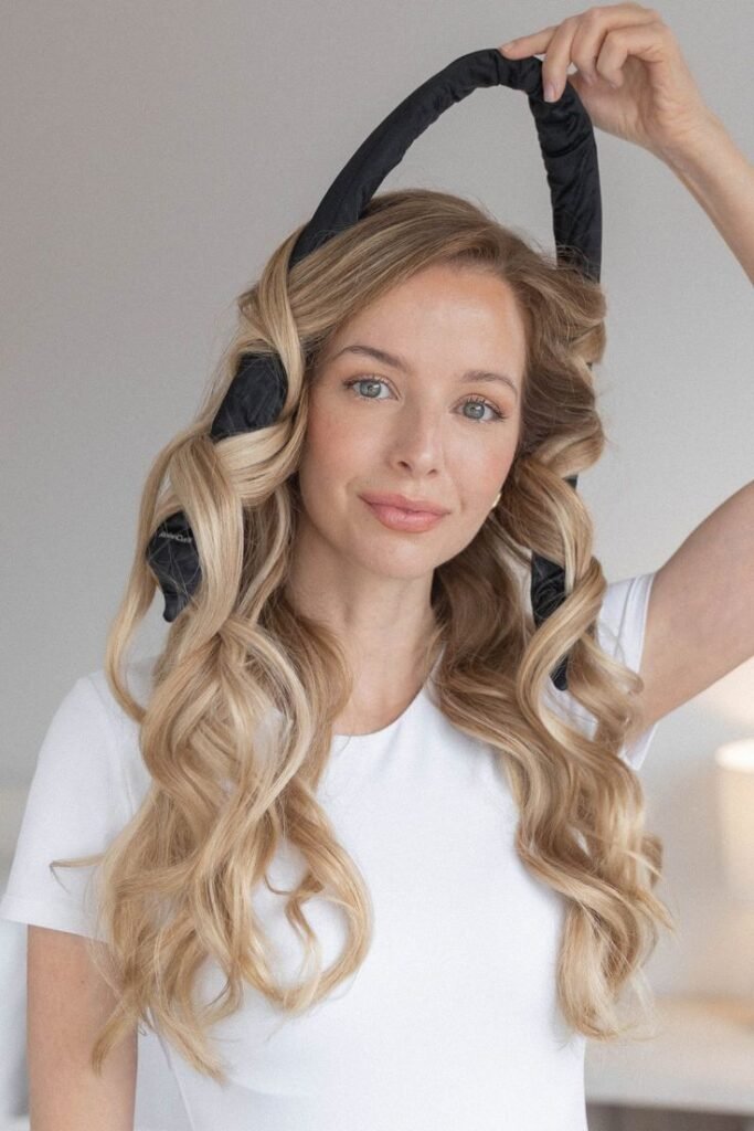 The BEST Heatless Curls